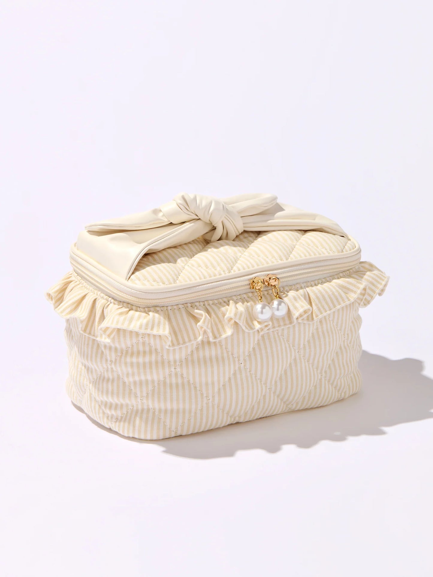 SH Ruffle Cosmetic Case