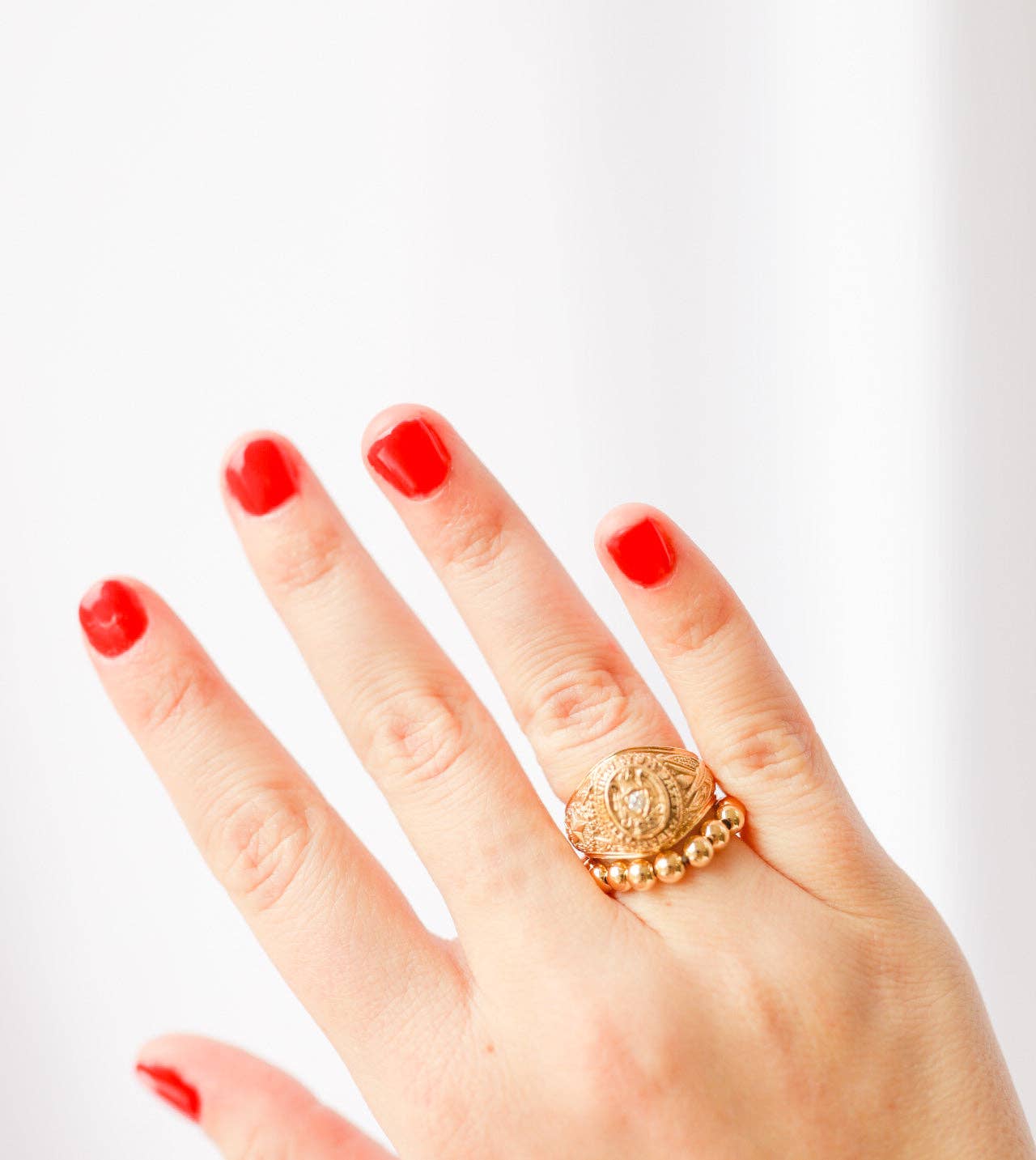 Lindy Beaded Band in Gold
