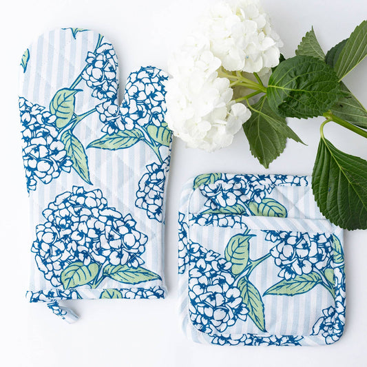 Hydrangea Stem Oven Mitt Set