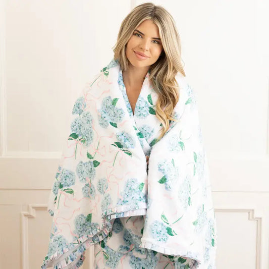 8OL Luxe 56x60" Throw Blanket - Hydrangea Ribbons