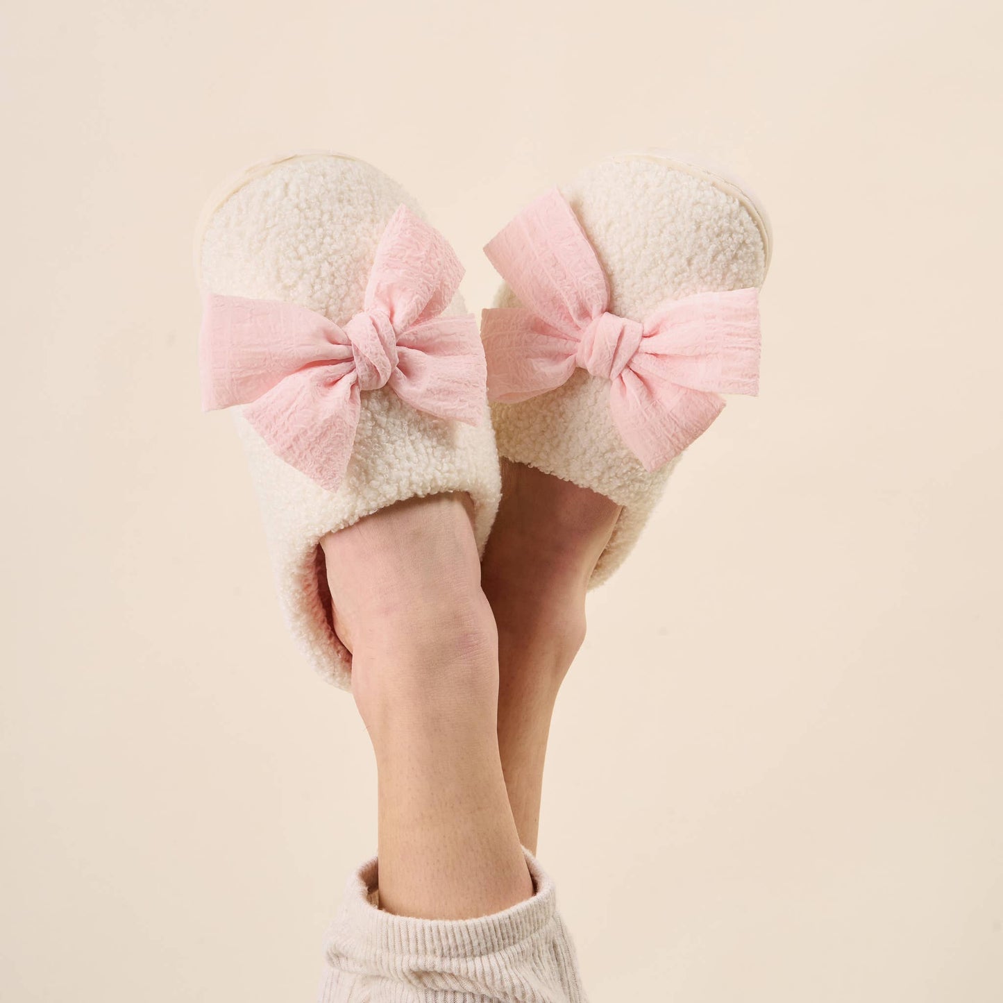 Fuzzy Slippers-Betty Bow Blush