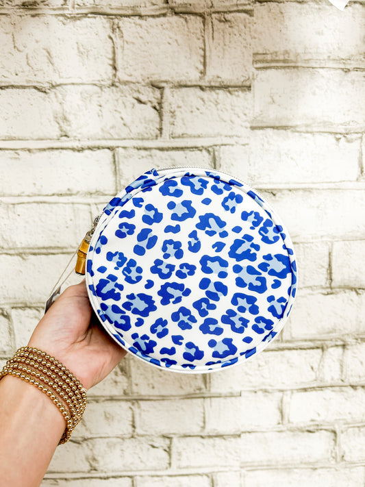 TRVL Round Jewel - Blue Cheetah