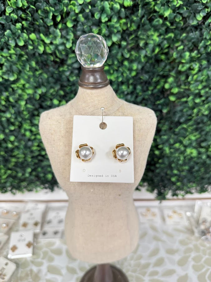 GS Earrings 2026