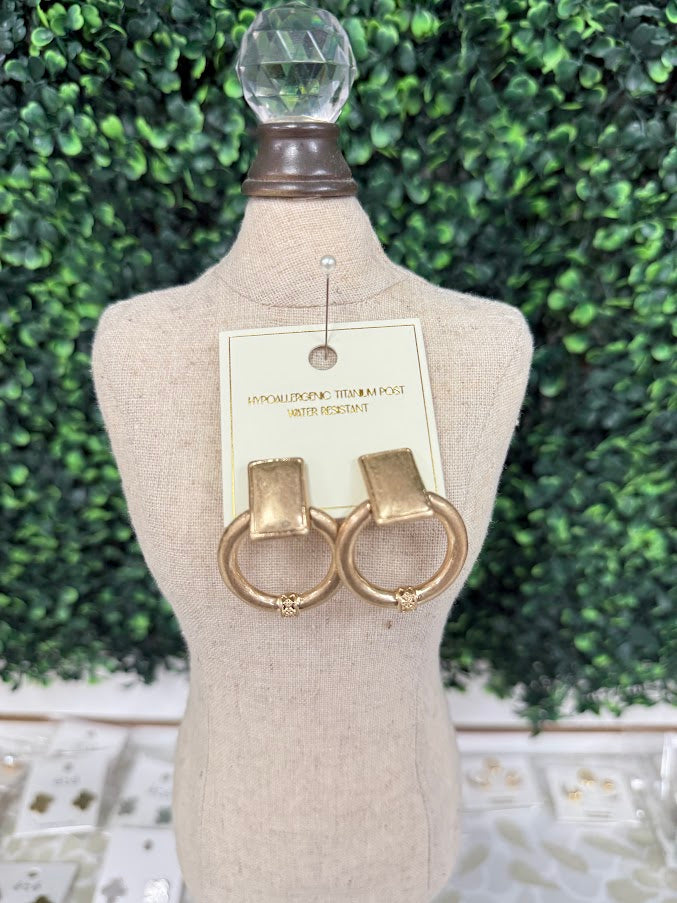 GS Earrings 2026