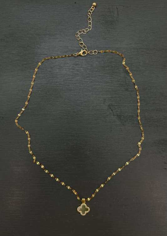 GG MOP Clover Link Chain