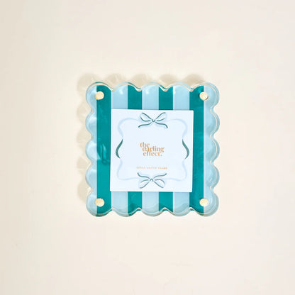 TDE Little Moments Scallop Frames