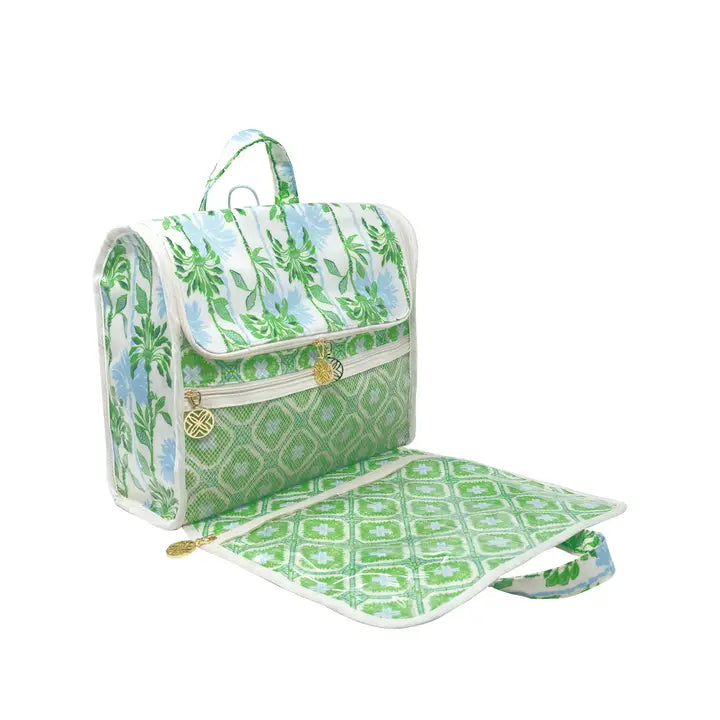 LP Hanging Toiletry Bag | Swayin in the Breeze