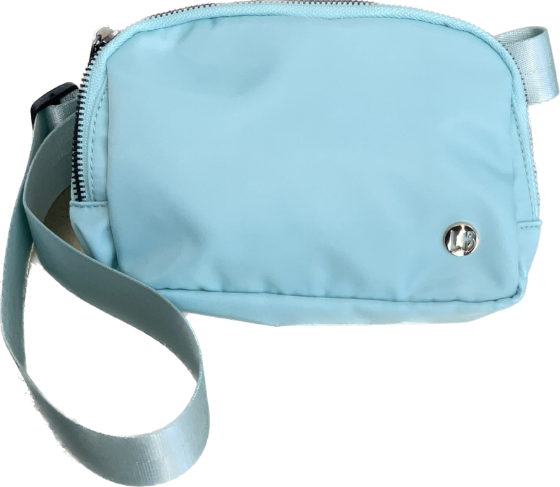 LB Belt Bag - Pastel Blue